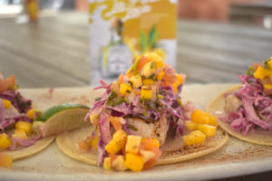 oahu waikiki beach tacos