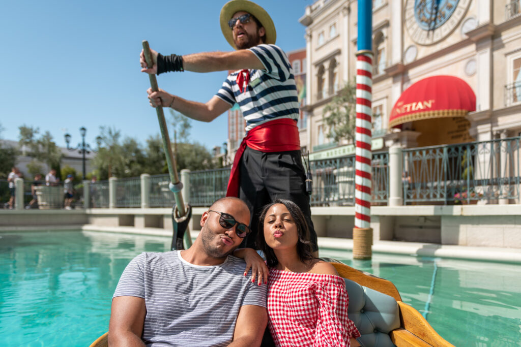 las vegas gondola ride