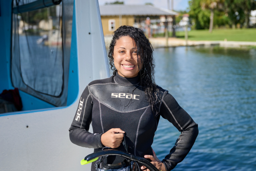 salty siren tours - swimming with manatees